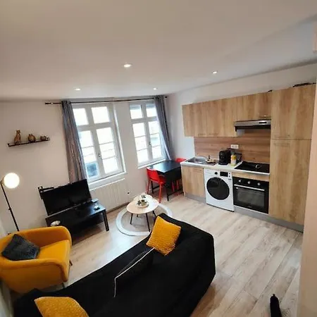 La Feline - Duplex - Vieux - Familial Апартаменты *